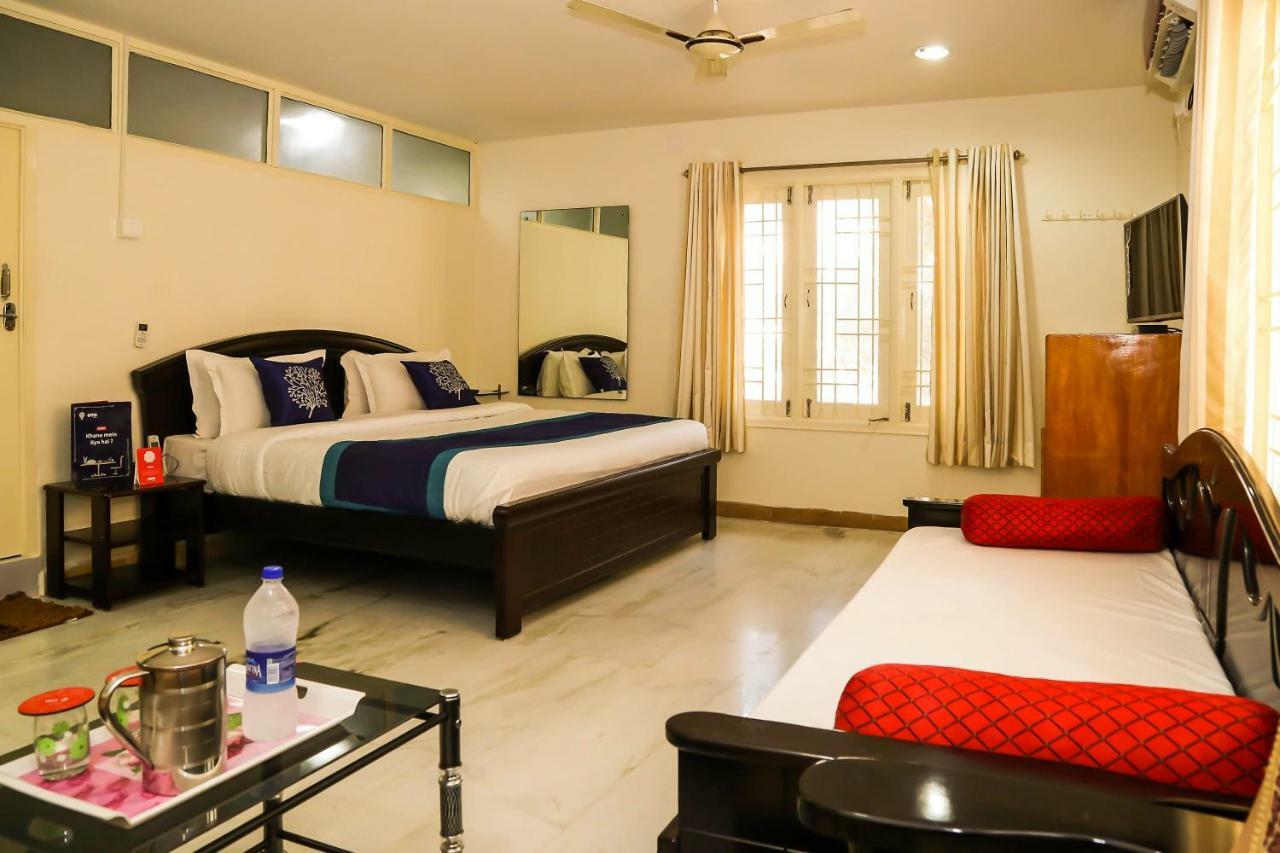 Hotel Oyo 8486 Near Railway Station Tirupati Exterior foto